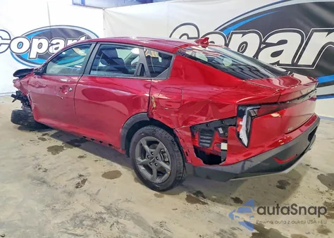 2025 Kia K4 Lx z USA, uszkodzony, nr VIN 3KPFT4DEXSE105525